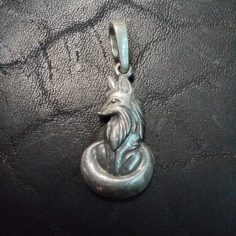 Подвеска. Лисичка