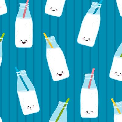 Весёлые бутылочки с молоком