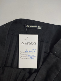 Юбка Stradivarius темная 46 размер