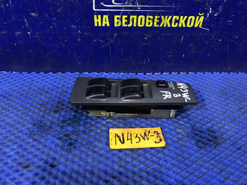 Блок управления стеклоподъемниками MITSUBISHI CHARIOT 1994