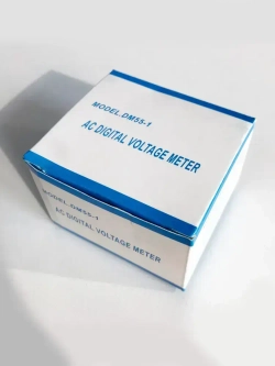 Цифровой вольтметр в розетку-ночник, для бытовой сети 220-230В, DM55-1