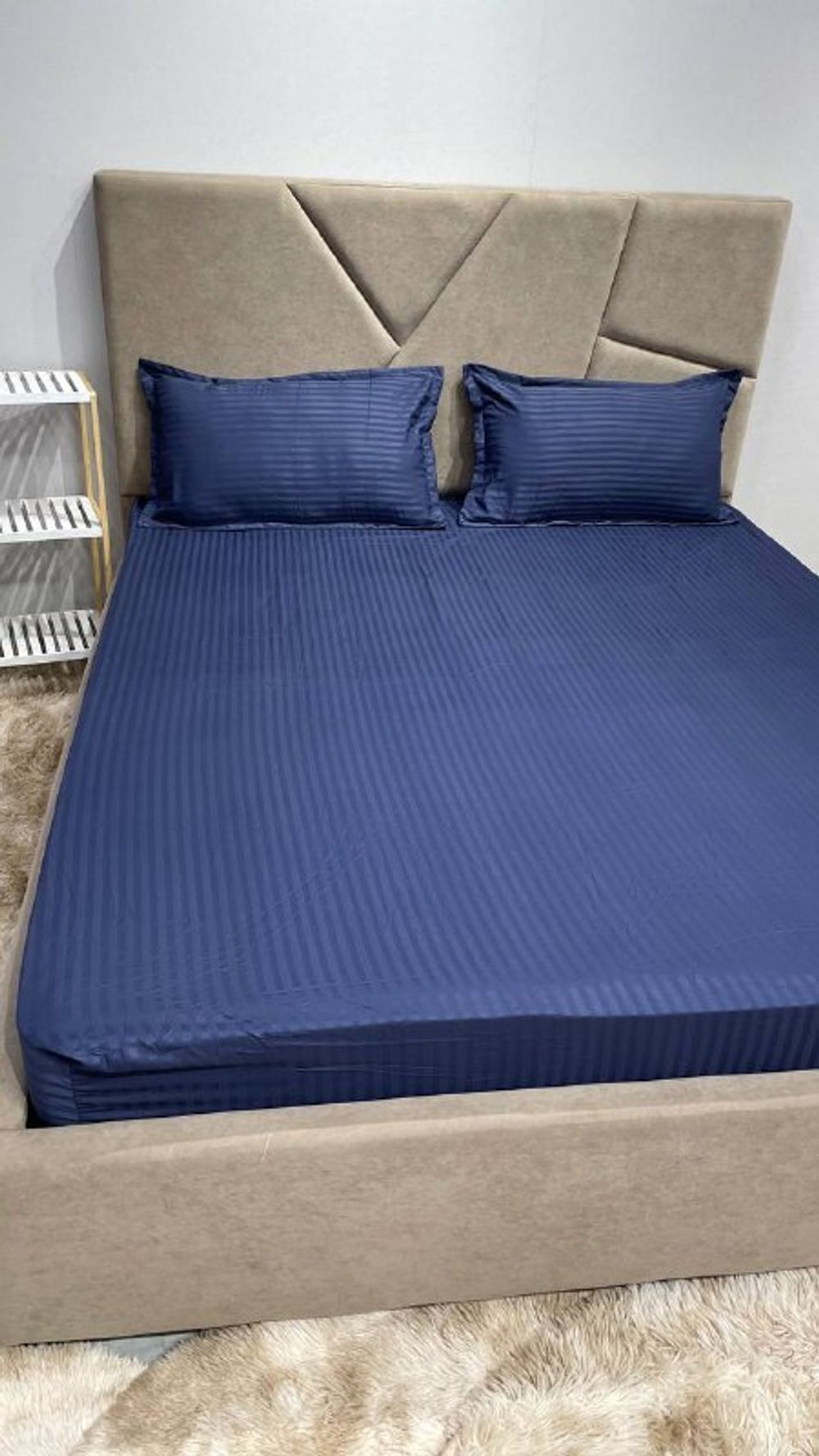 Простынь на резинке с нав 180 /200 Страйп