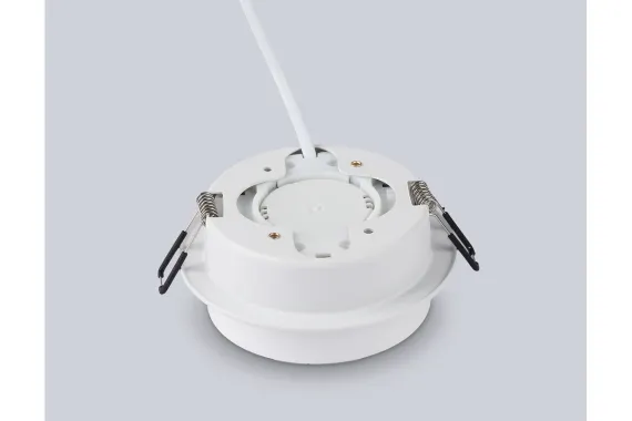 Светильник точечный Ambrella TN6707 GX53 IP44 белый 42405