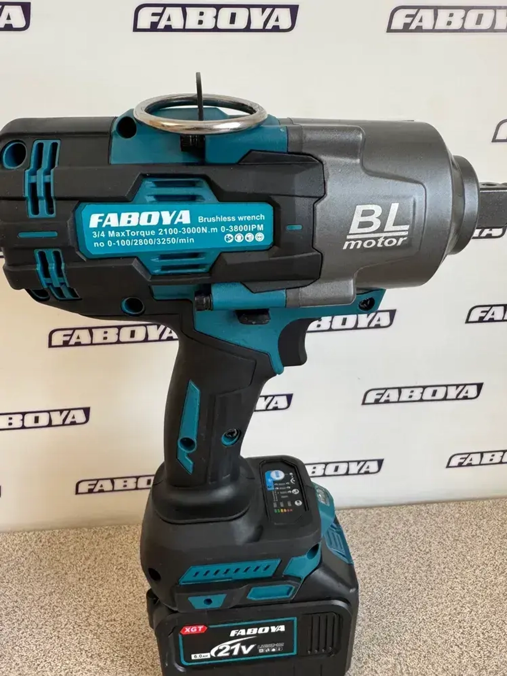 Аккумуляторный Гайковерт 2100 нм, 3/4