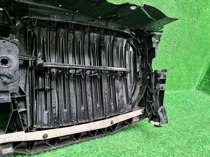 Решетка радиатора BMW X5 G05 (2018-2023)