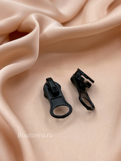 Собачка / бегунок для молнии черный тип 7
