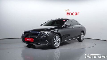 Mercedes-Benz E-Class W213 E300 4MATIC Exclusive (10.2020)