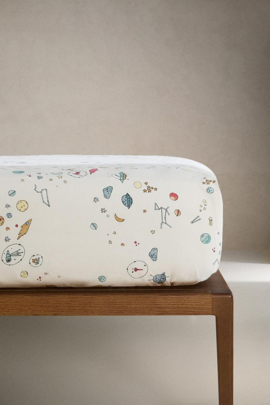 ZARA HOME ДЕТСКАЯ ПРОСТЫНЯ НА РЕЗИНКЕ, ЭКРЮ/ГОЛУБОЙ