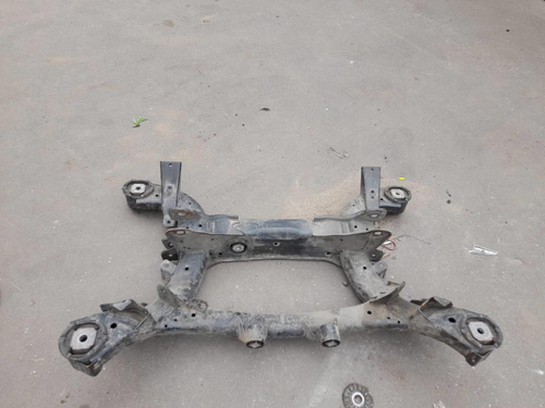 Подрамник задний BMW X5 F15 (2013-2018)