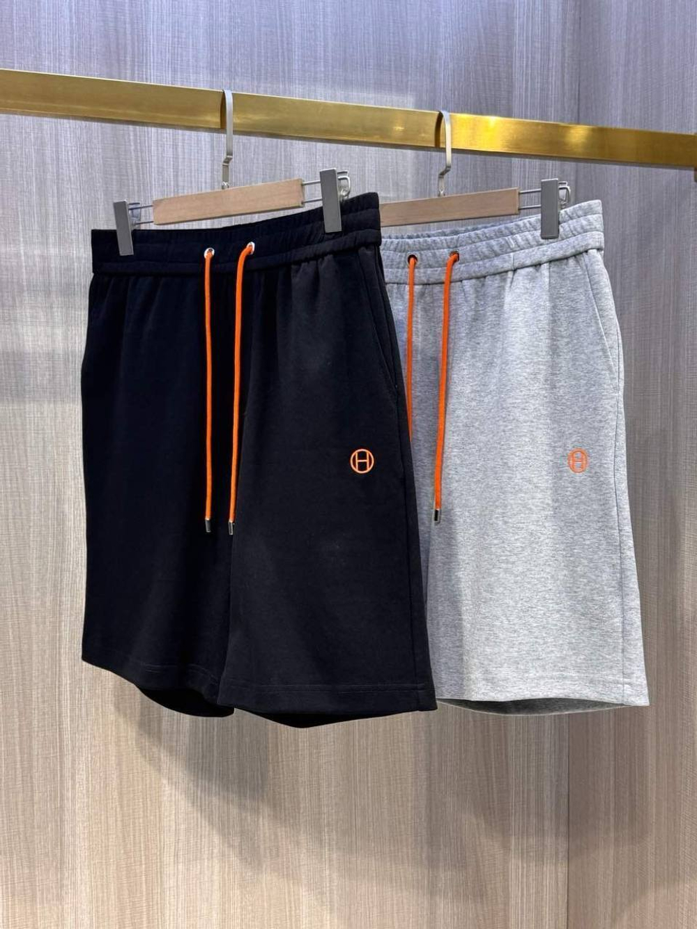 Шорты Hermes
