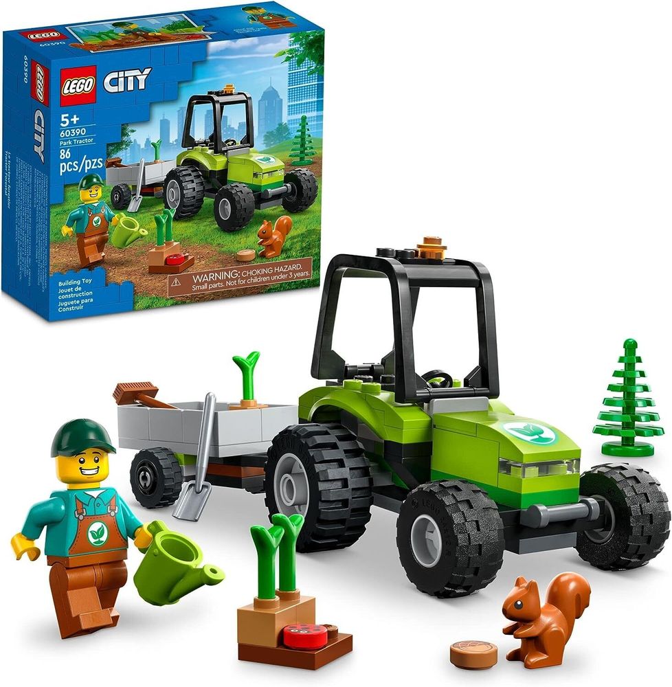 Конструктор LEGO City 60390 Парковый трактор