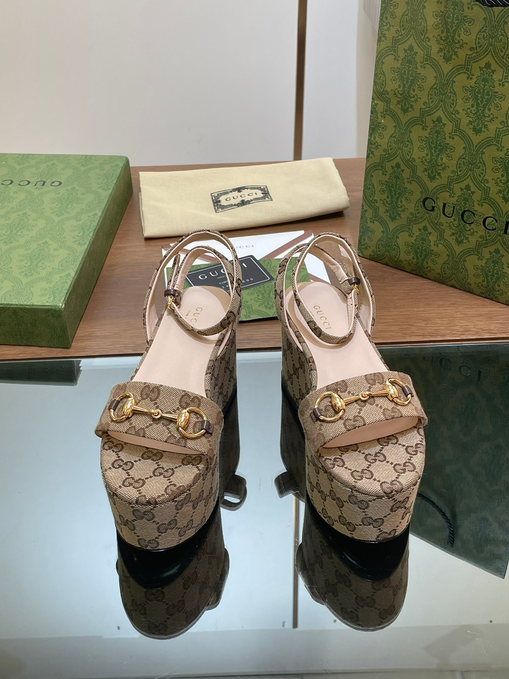 Gucci Horsebit Flatform Sandal