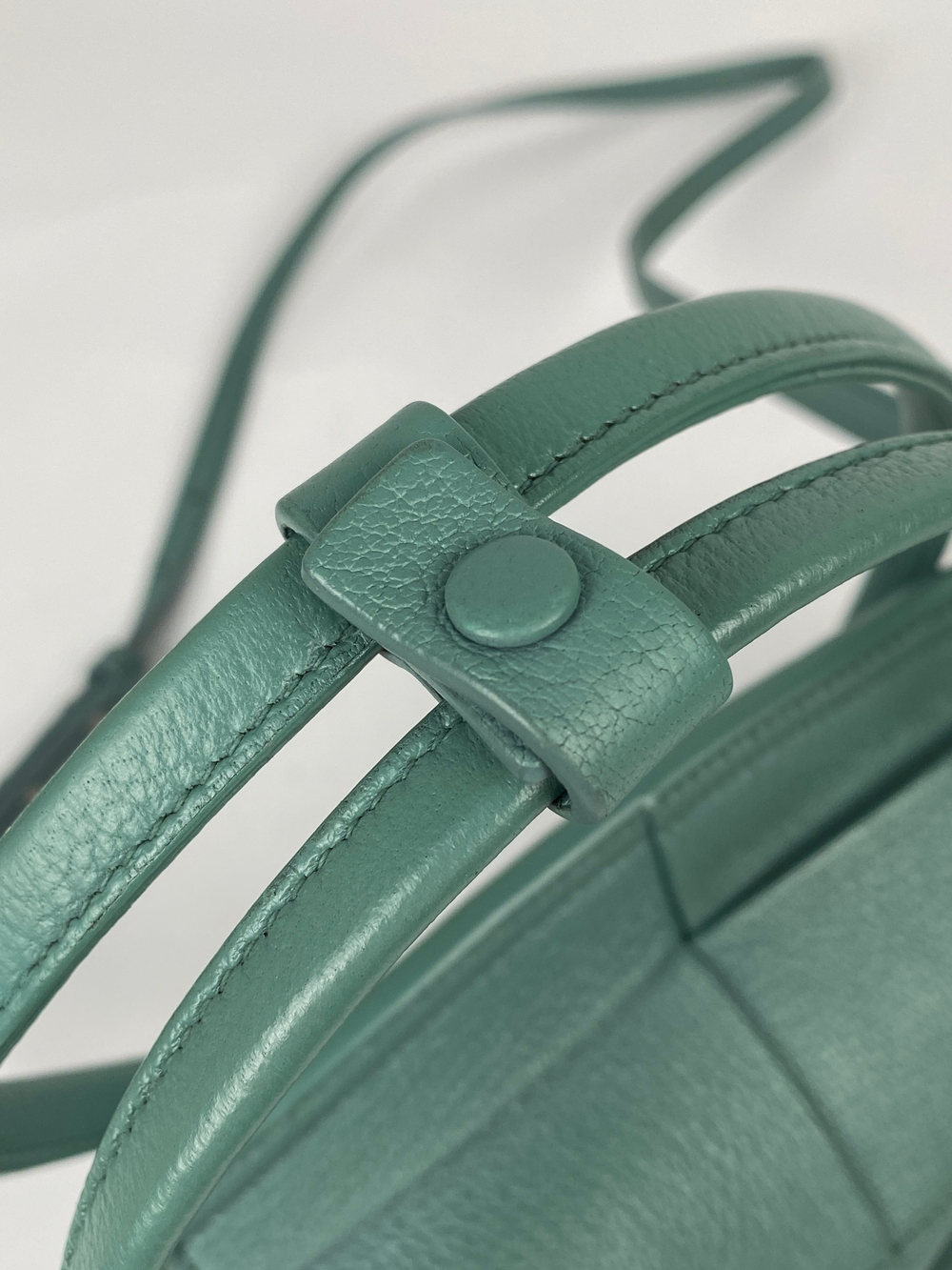 Сумка Bottega Veneta Arco Mini