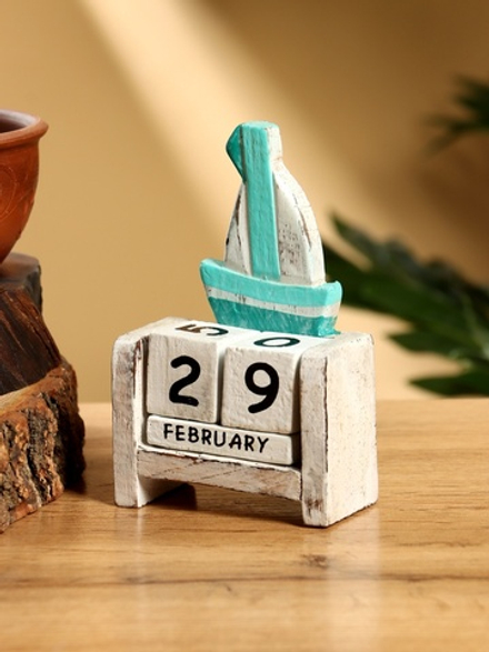 Календарь настольный «Парусник», 7×4×11 см, дерево