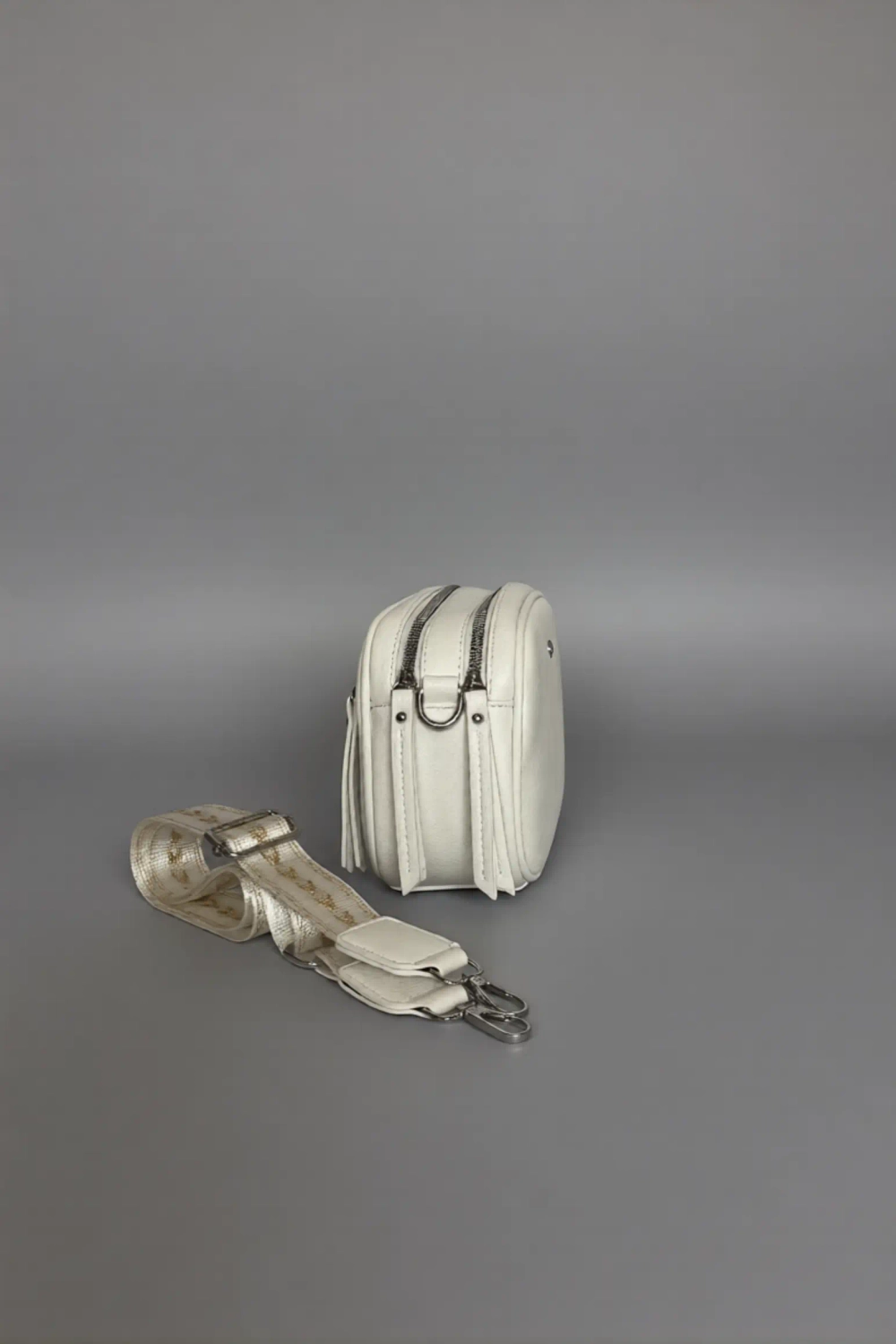 Сумка женская через плечо из натуральной кожи QOZA