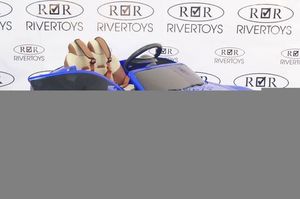 Детский электромобиль River Toys Maserati A005AA синий