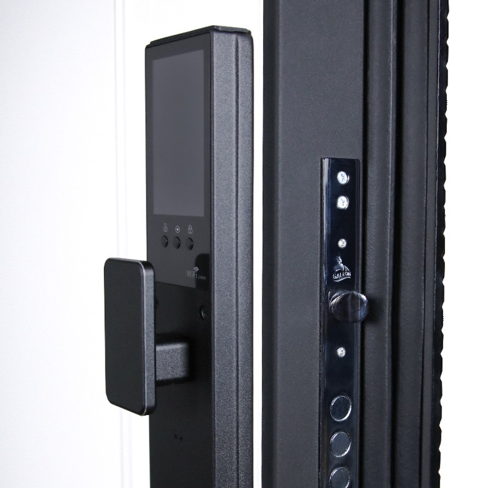 Стальная дверь "Берилл" (биометрический замок Y23). Заказная модель.