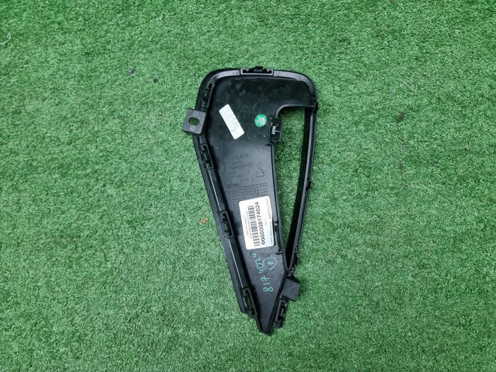 Накладка переднего бампера правая Zeekr 001 23-нв