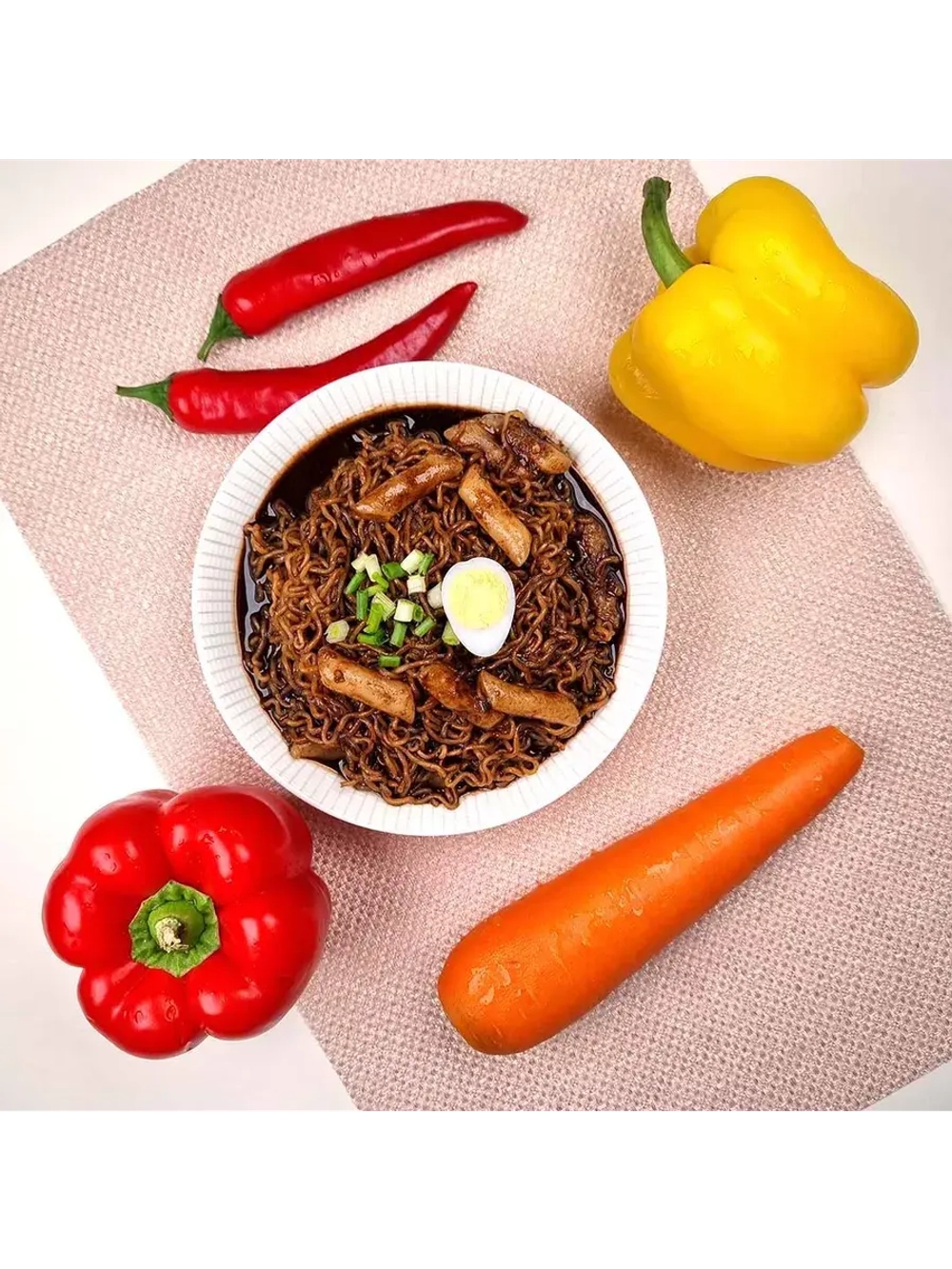 Рисовые клецки с лапшой Рапокки в соусе чачжан 145г