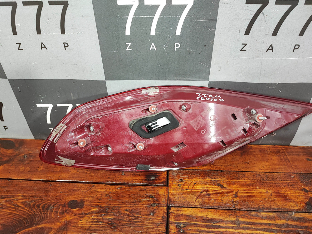 Фонарь задний правый Mercedes S (W222) 13-17 Б/У Оригинал A2229065501