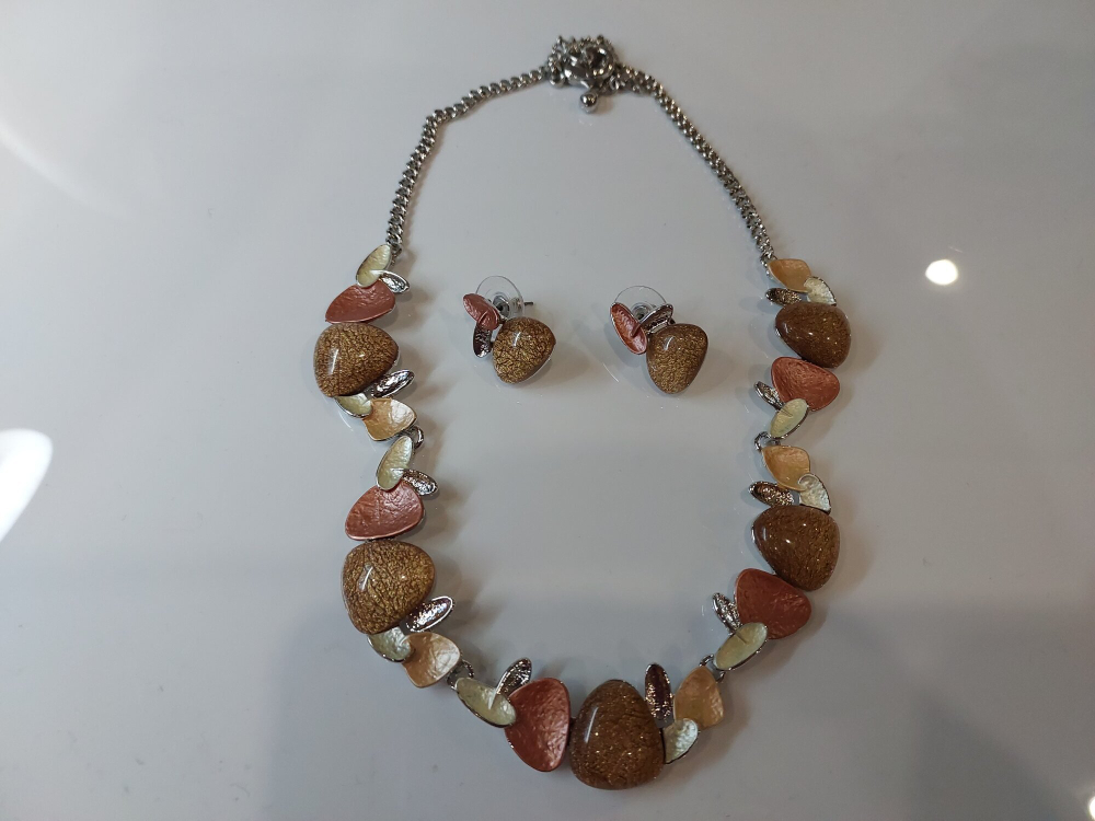 Комплект бижутерии.Набор, комплект серьги и колье "Морская фантазия"