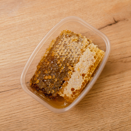 Мед в сотах с пергой ,Камское Устье. собственная пасека