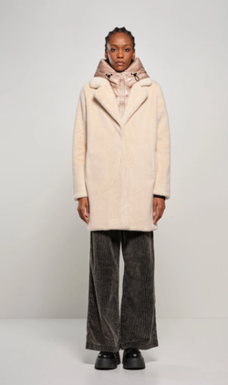 Пальто из искусственного меха CW6570TFSB5