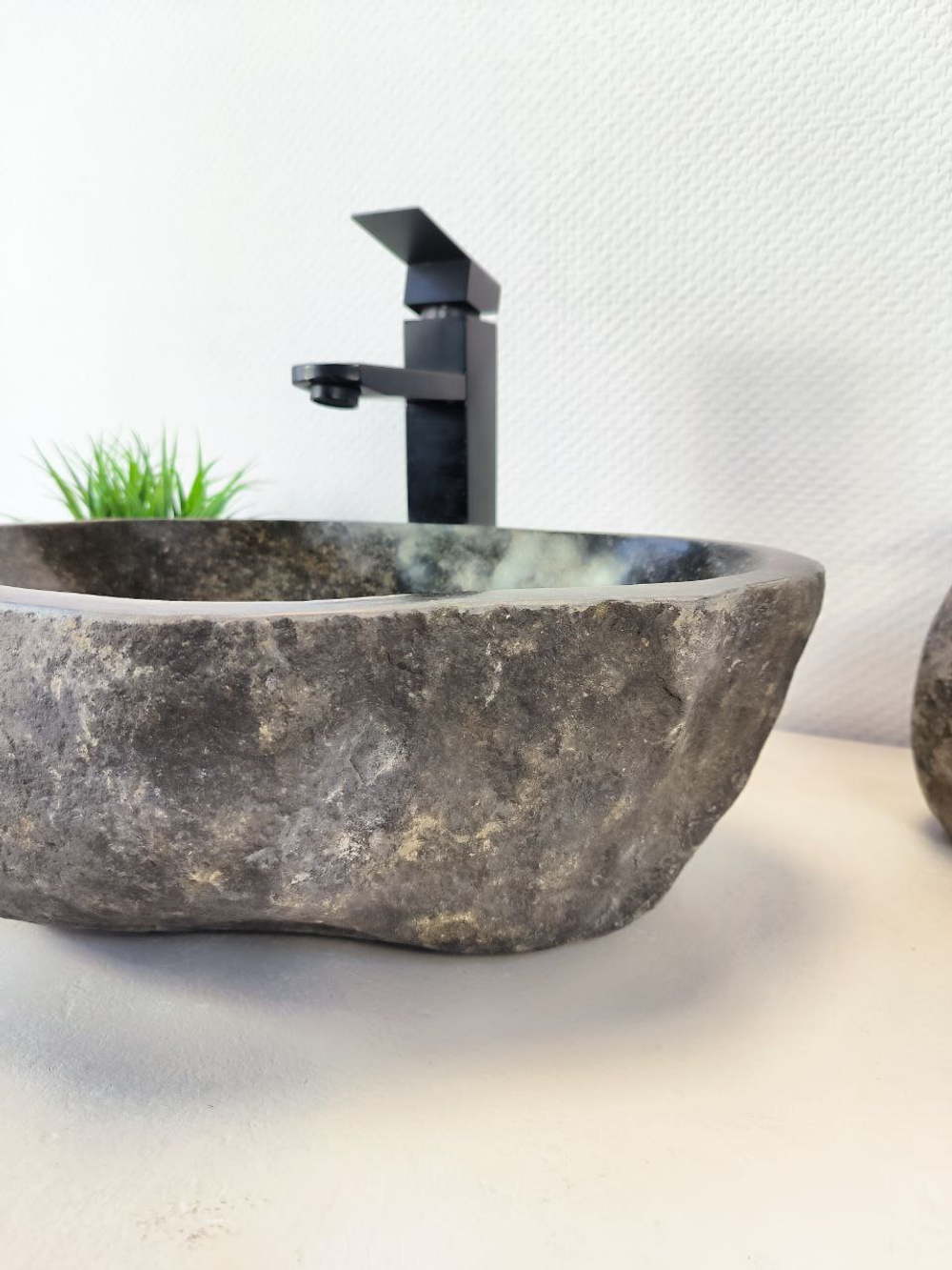 Раковина из речного камня RS-65964 45х31х15 из натурального камня