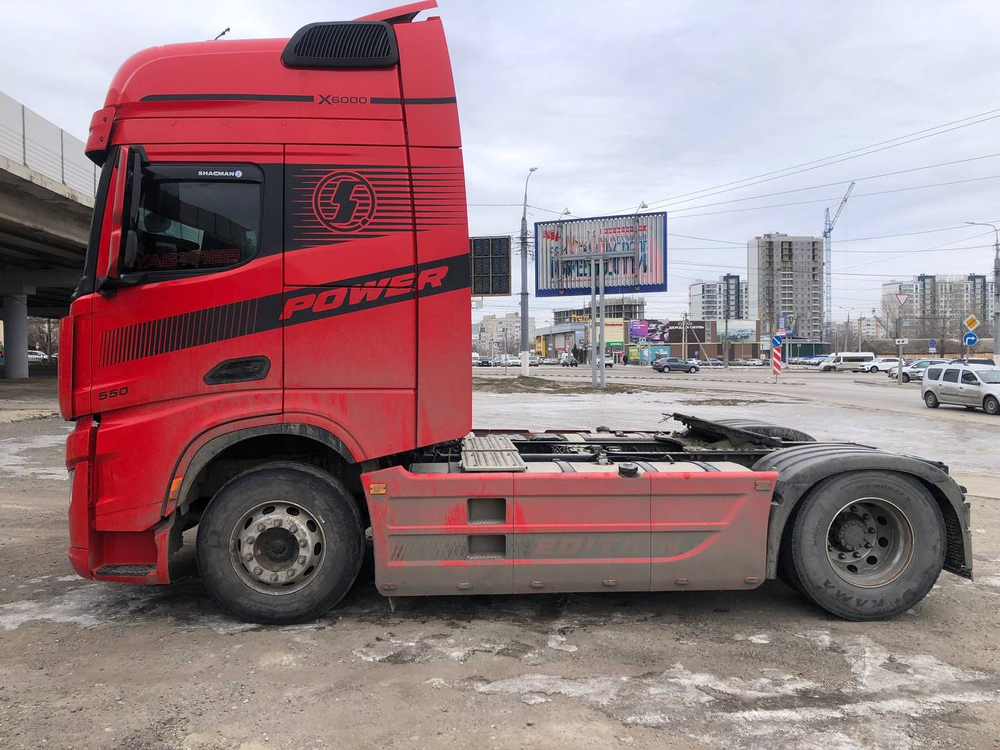 Shacman (Shaanxi) SX* 4x2 Седельный тягач SX4188YY381 (Дизельный, 12,5 л, 473 л.с., АТ)