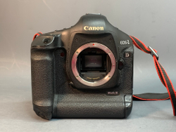 Canon EOS 1D Mark III