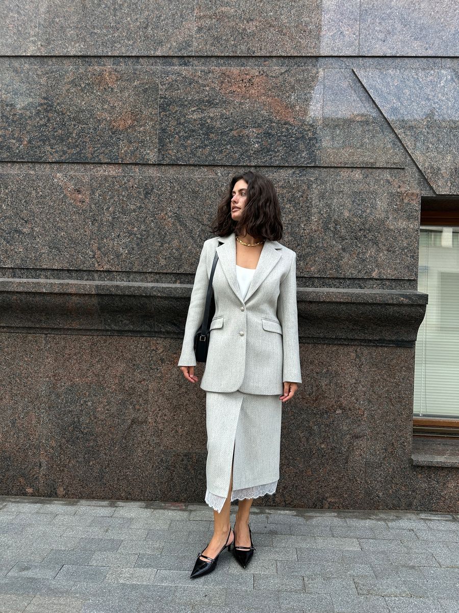 Юбка из шерсти миди серая с кружевом