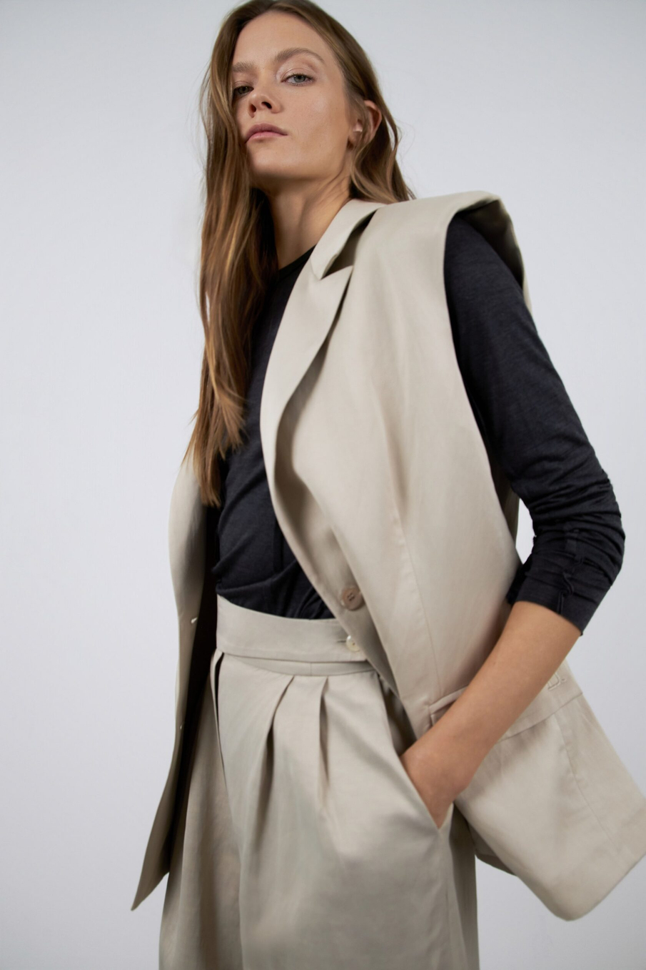 Жилет однобортный Изгиб / Flex