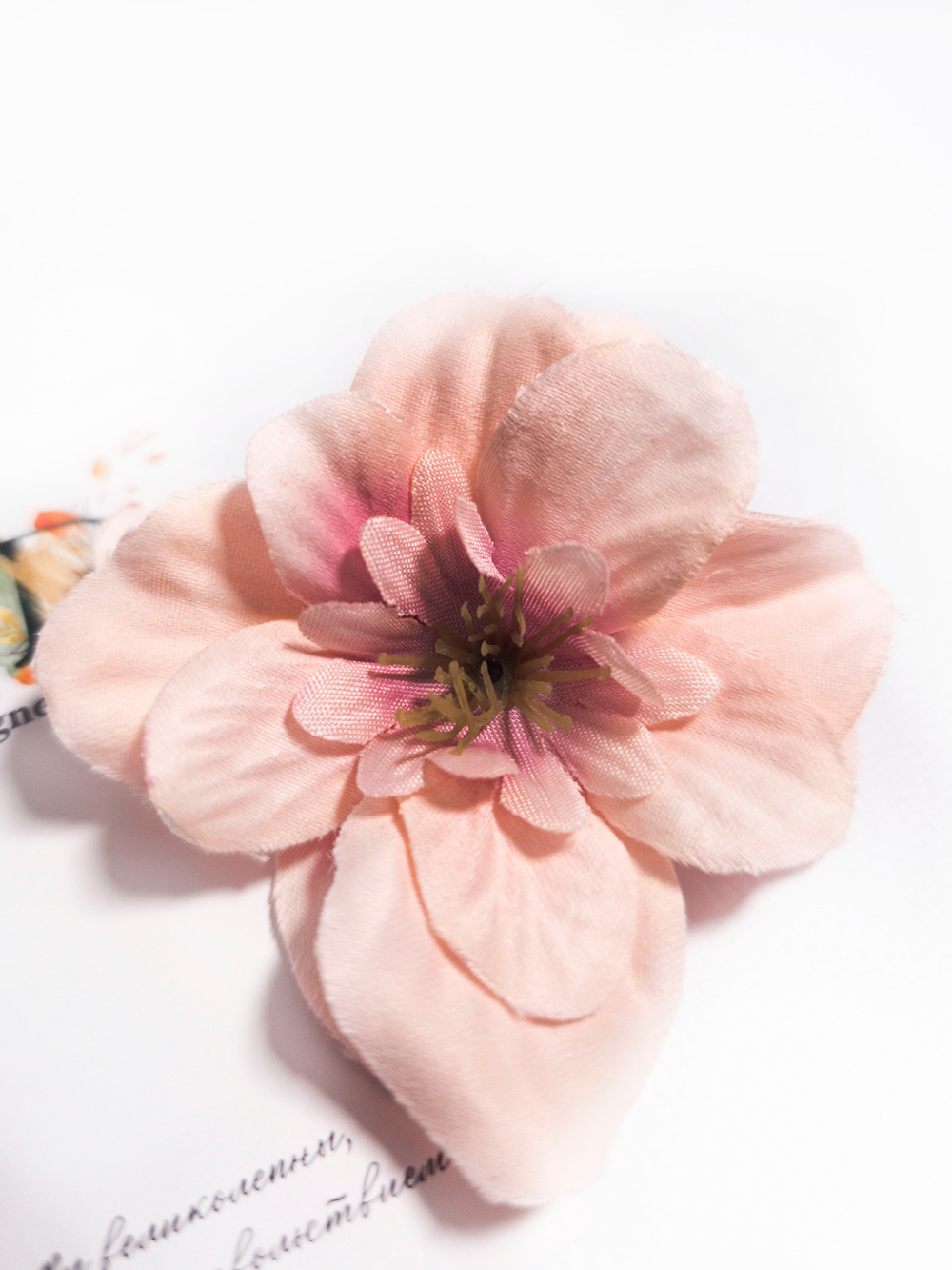 Брошь Pankigno Design с цветком дельфиниума