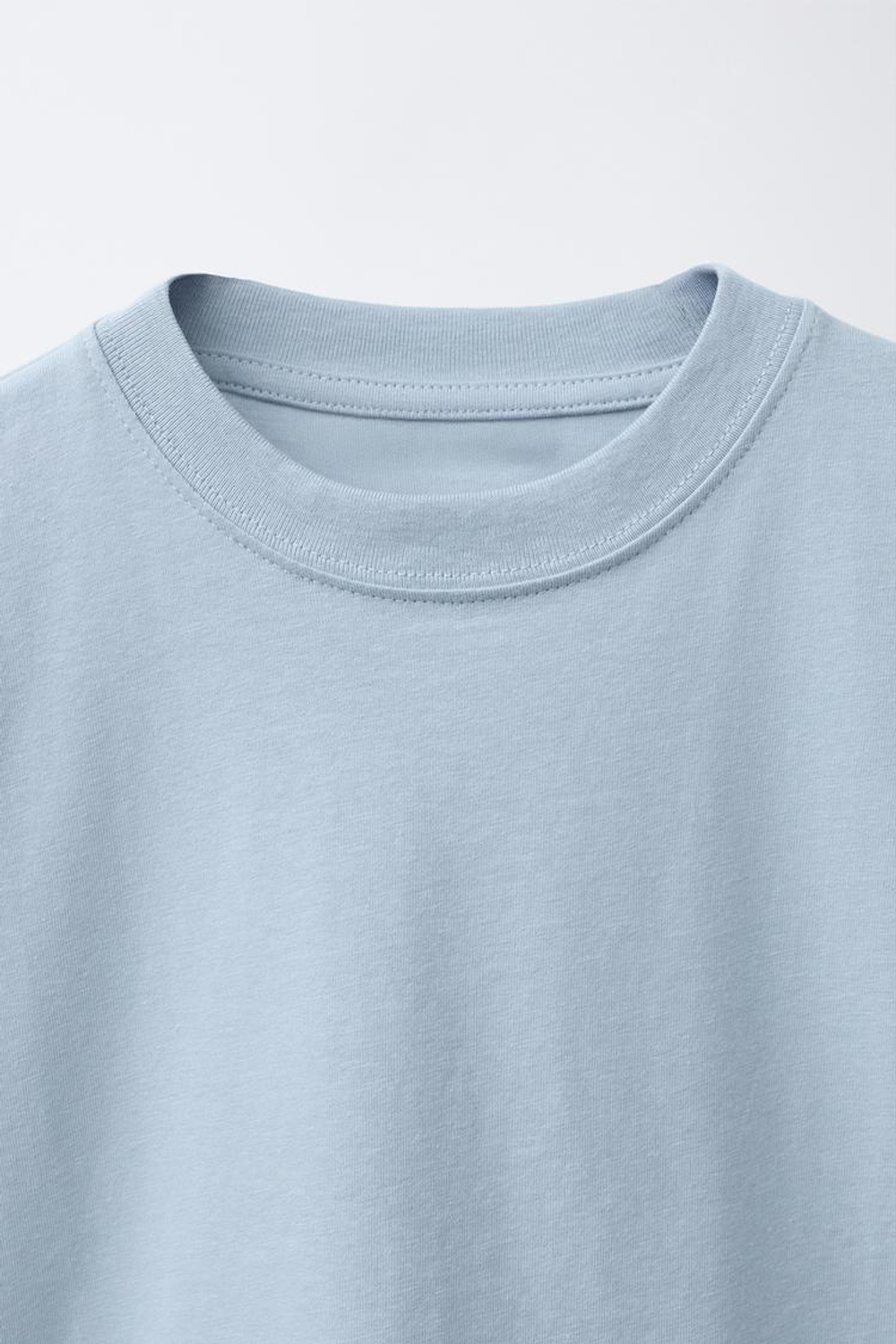 ZARA НАБОР ИЗ ТРЕХ ОДНОТОННЫХ ФУТБОЛОК, ПАСТЕЛЬНО-СИНИЙ