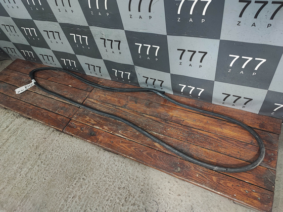 Уплотнитель двери передней левой Haval F7x 1 19-нв Б/У Оригинал 6107102XKQ02A