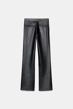 ZARA БРЮКИ FLARE ИЗ ИСКУССТВЕННОЙ КОЖИ, ЧЕРНЫЙ