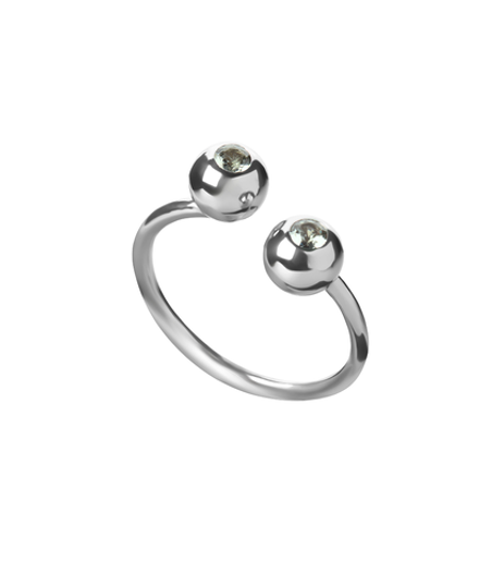 Кольцо из серебра со вставками из выращенной зелёной шпинели