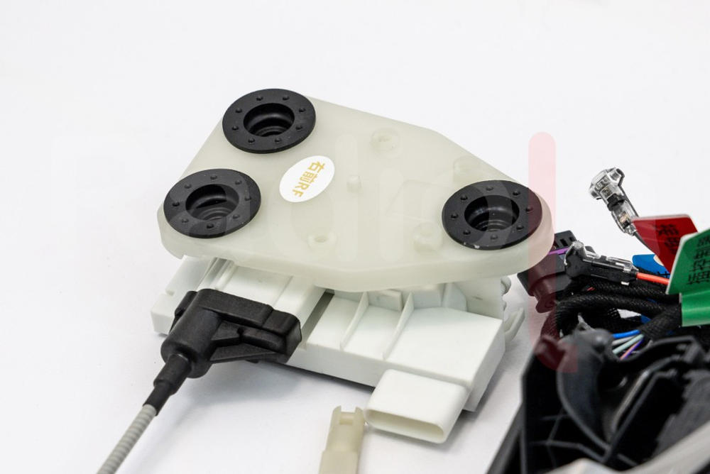 Автоматические доводчики на 4 двери для BMW X5 (F15/F85) 2014-2017 - Radiola RDL-SAA-Z02