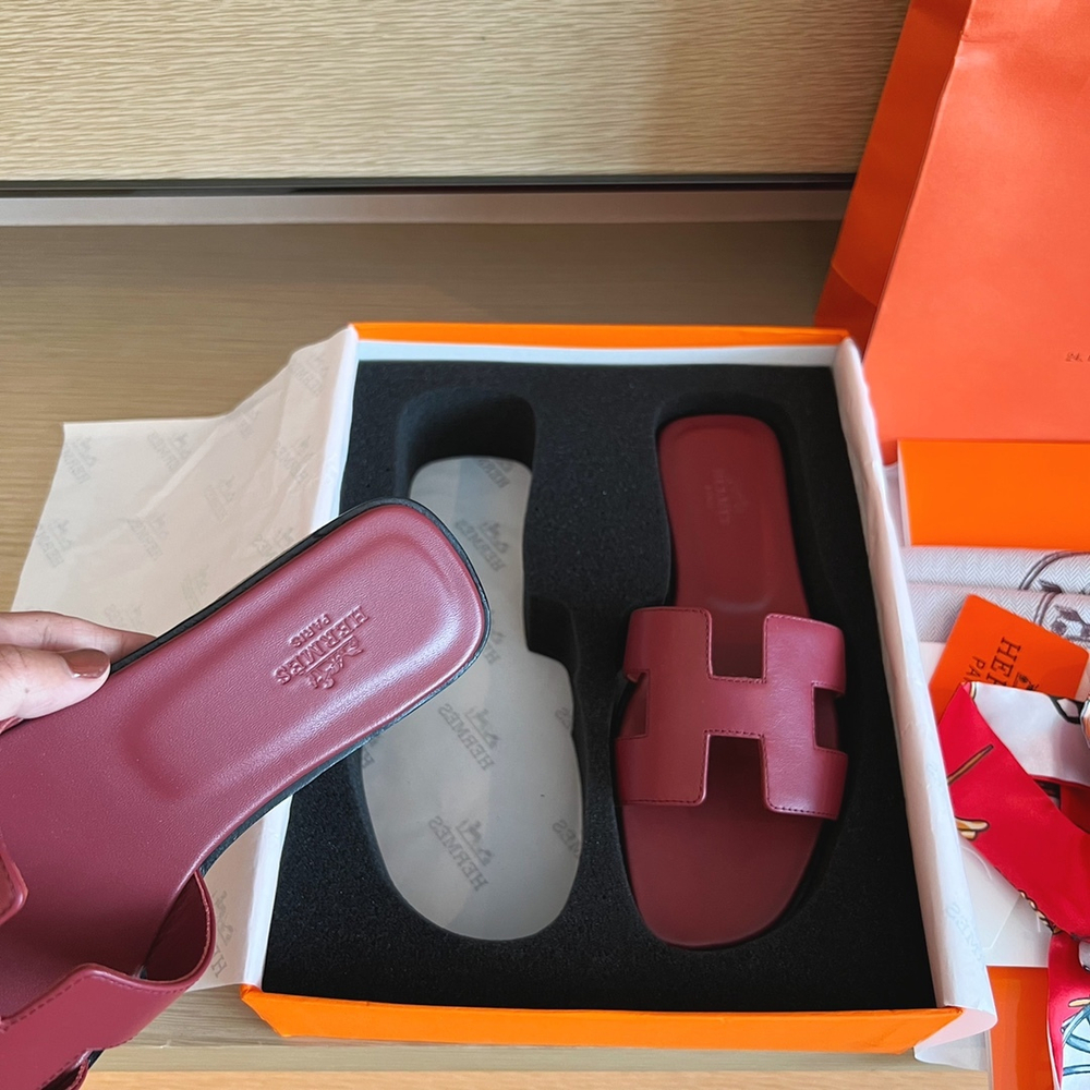 Hermes Oran Sandal