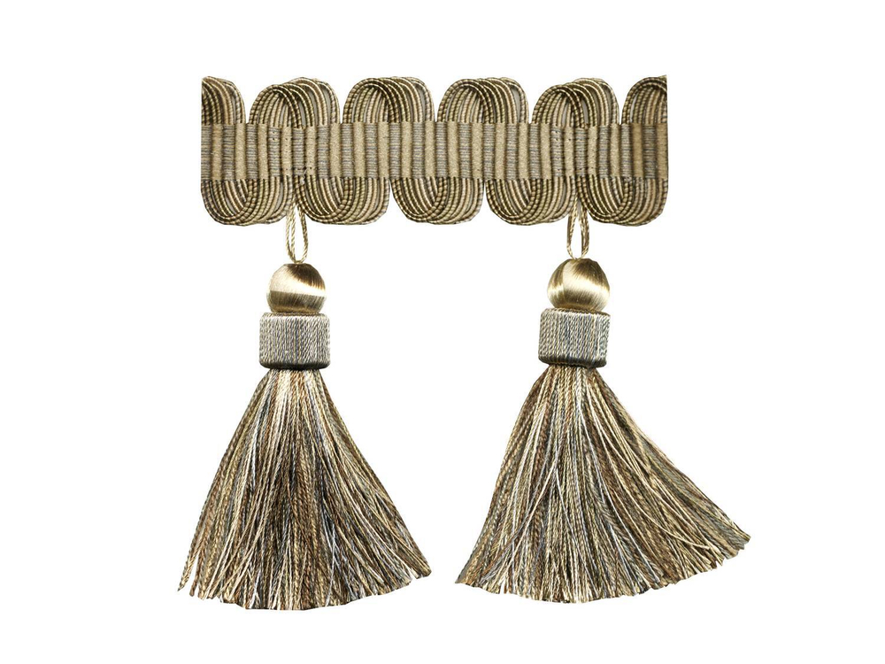 10017/28 Бахрома с шариками и кисточками