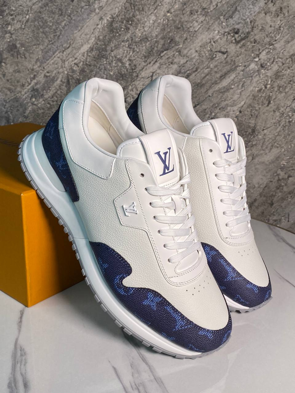 Кроссовки Louis Vuitton