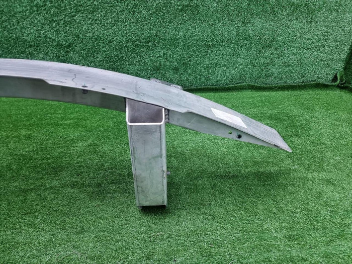 Усилитель передний BMW 3er G20 (2018-н.в.)