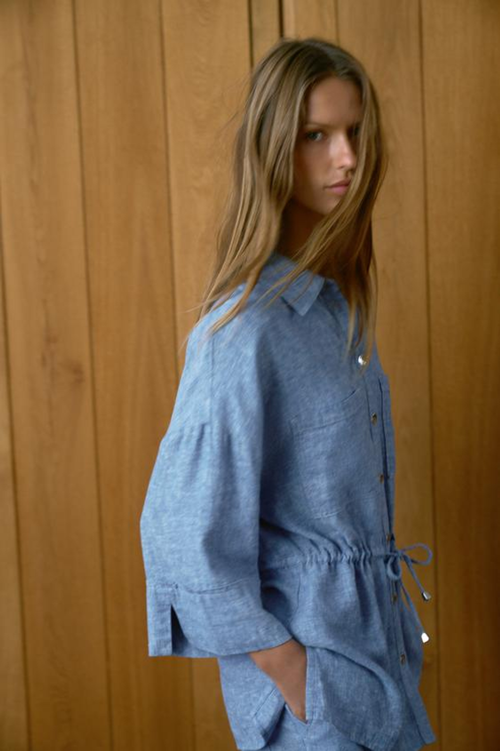 ZARA РУБАШКА САФАРИ ИЗ ЛЬНА, ГОЛУБОЙ