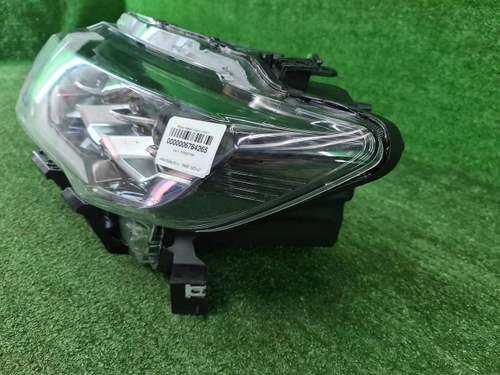 Фара левая Nissan X-Trail T32 (2017-2022) LED