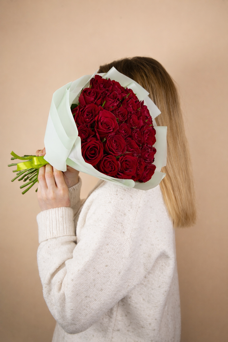 Букет роз Мадам Рэд 40см (в упаковку)*