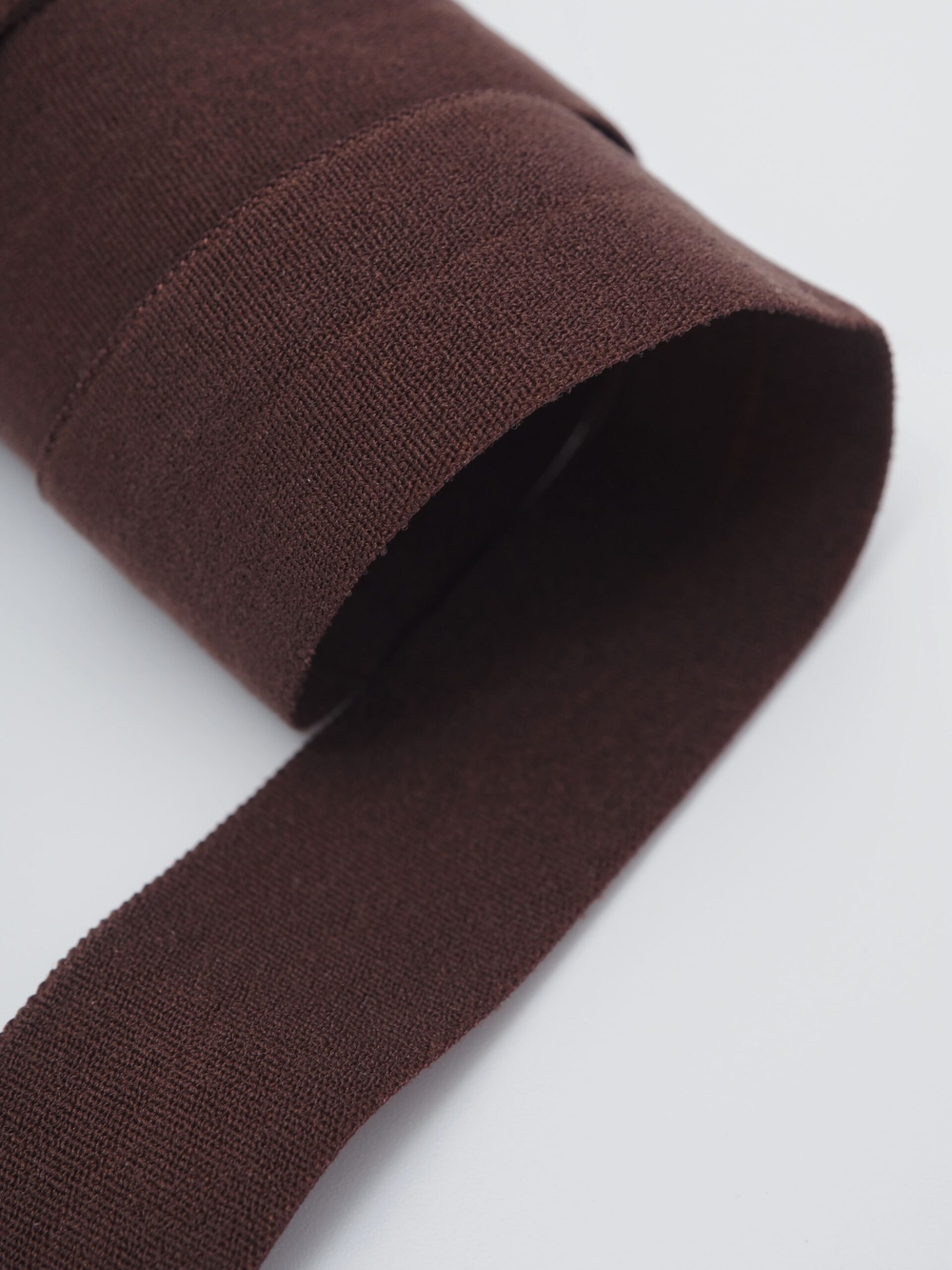 Бейка эластичная шоколад матовая ширина 20 мм