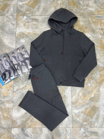 Костюм Kiton