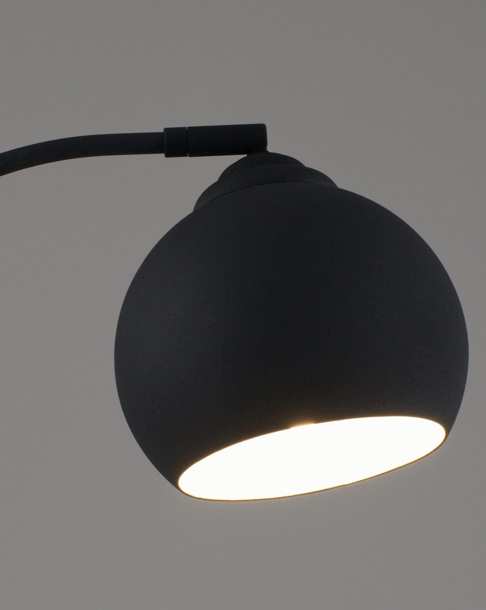 Лампа настольная Moderli V11337-1T Arco