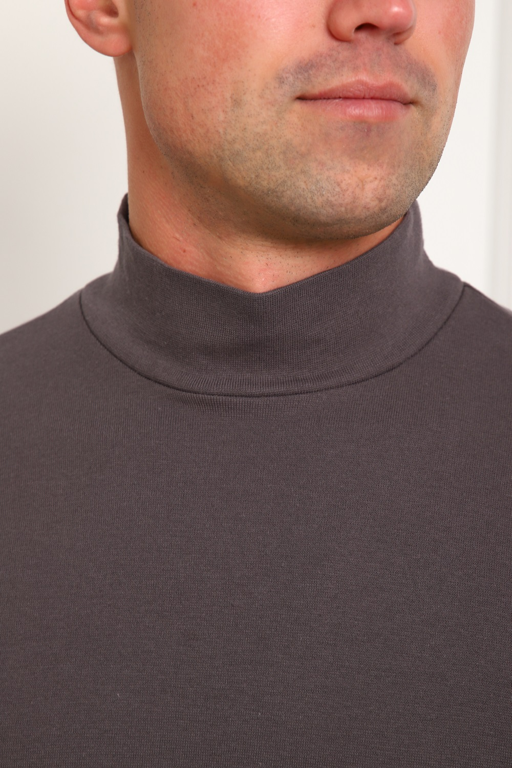 1092 Водолазка мужская