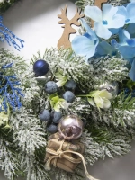 Венок новогодний 40 см, на дверь, на стол, декор для дома